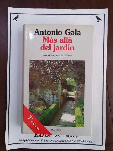 Portada del libro de Más allá del jardín. Una mujer en busca de sí misma