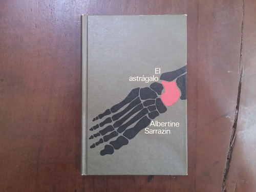 Portada del libro de El astrágalo