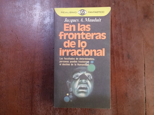 Portada del libro de En las fronteras de lo irracional