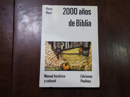 Portada del libro de 2000 años de Biblia