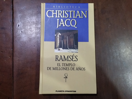 Portada del libro de Ramsés. El templo de millones de años