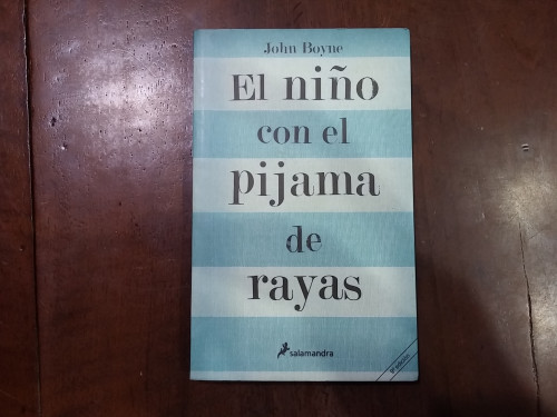 Portada del libro de El niño con el pijama de rayas