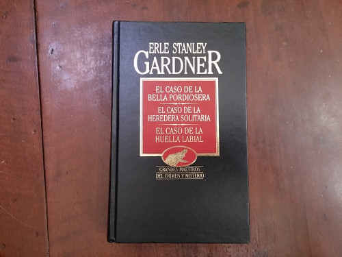 Portada del libro El caso de la bella pordiosera / El caso de la heredera solitaria / El caso de la huella labial