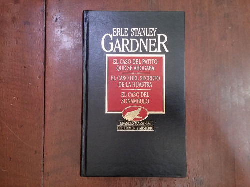 Portada del libro de El caso del patito que se ahogaba / El caso del secreto de la hijastra / El caso del sonámbulo