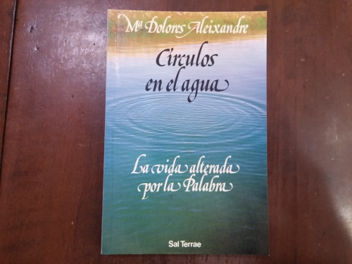 Portada del libro de Círculos en el agua. La vida alterada por la Palabra