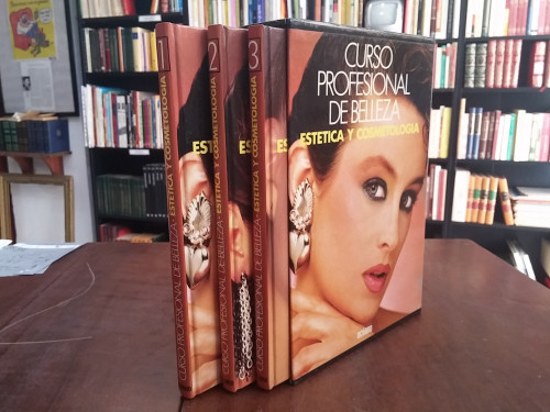 Portada del libro Curso Profesional de Bellaza. Estética y Cosmetología (3 vol)