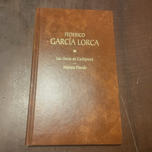 Portada del libro de Los títeres de Cachiporra. Mariana Pineda