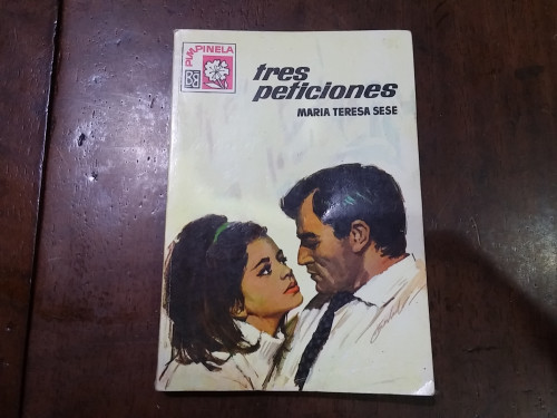 Portada del libro Tres peticiones. Colección Pimpinela nº 1185