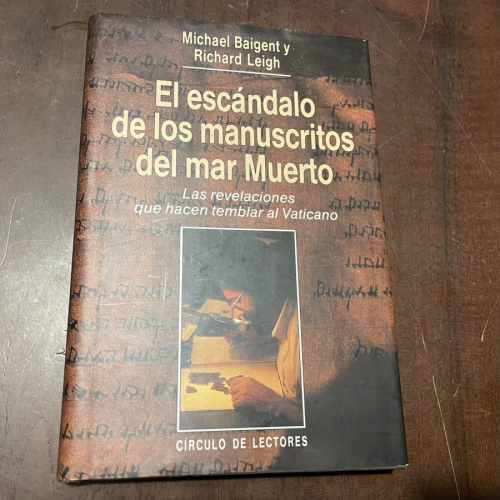 Portada del libro El escándalo de los manuscritos del mar Muerto