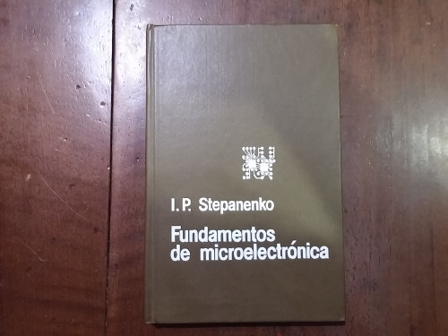Portada del libro Fundamentos de microelectrónica