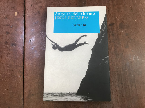 Portada del libro de Ángeles del abismo