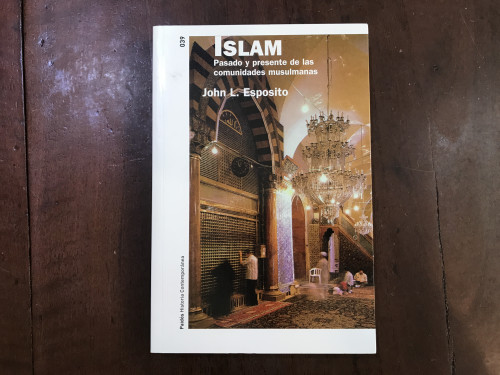 Portada del libro de Islam. Pasado y presente de las comunidades musulmanas