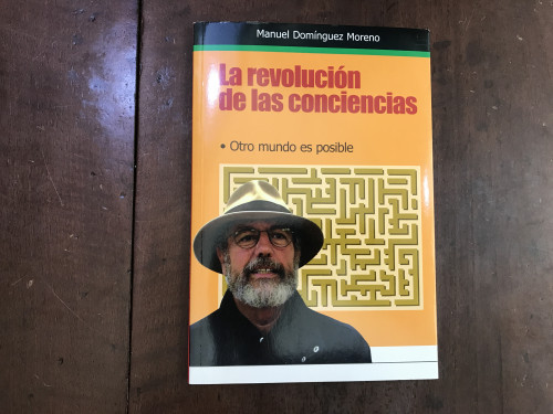 Portada del libro de La revolución de las conciencias. Otro mundo es posible