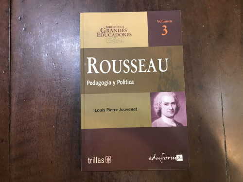 Portada del libro de Rousseau. Pedagogía y política