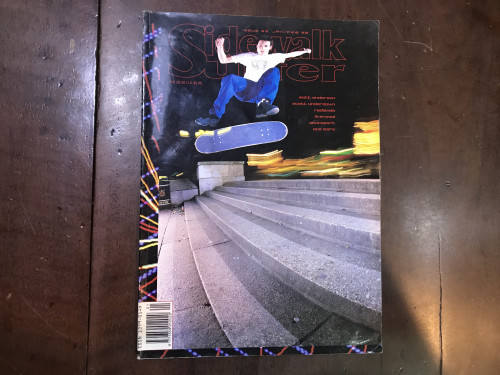 Portada del libro Sidewalk Surfer. Jan/Feb 1998. Issue 23. Skateboard. Edición UK