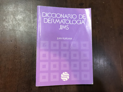 Portada del libro Diccionario de dermatología