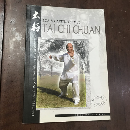 Portada del libro de Los 8 capitulos del Tai Chi Chuan