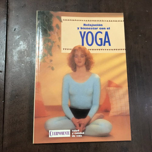 Portada del libro Relajación y bienestar con el yoga