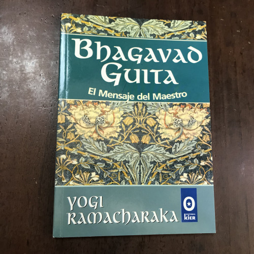 Portada del libro de Bhagavad Guita