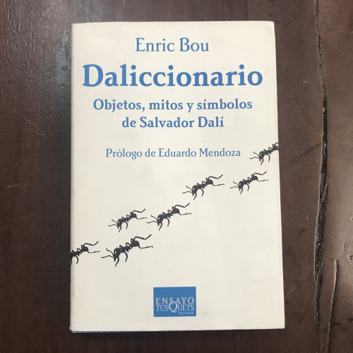 Portada del libro de Daliccionario. Objetos, mitos y símbolos de Salvador Dalí