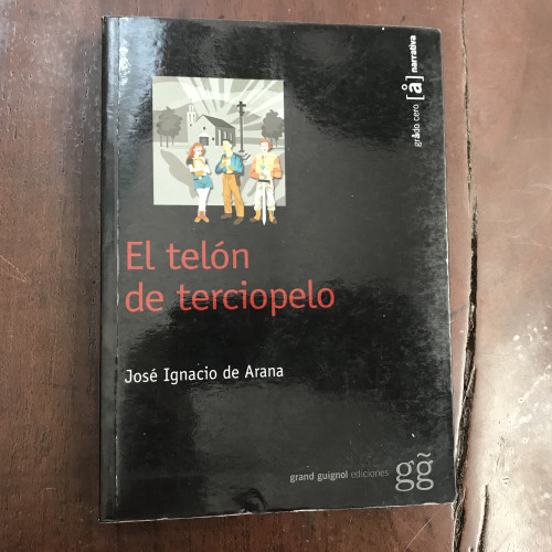 Portada del libro de El telón de terciopelo