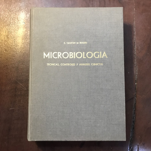 Portada del libro de Microbiología. Técnicas, controles y análisis clínicos