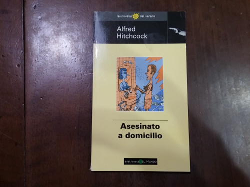 Portada del libro de Asesinato a domicilio