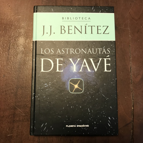 Portada del libro Los astronautas de Yavé