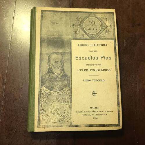 Portada del libro de Libros de lectura para las Escuelas Pías. Cuarta edición corregida y adornada con muchas láminas