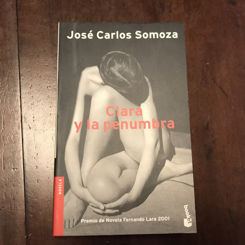 Portada del libro de Clara y la penumbra