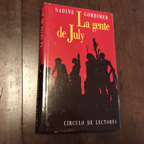 Portada del libro de La gente de July