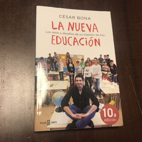 Portada del libro de La nueva educación