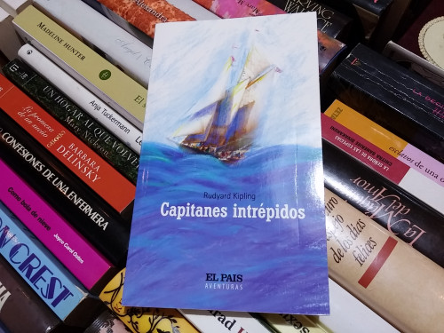 Portada del libro de Capitanes intrépidos