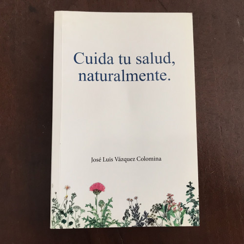 Portada del libro de Cuida tu salud, naturalmente