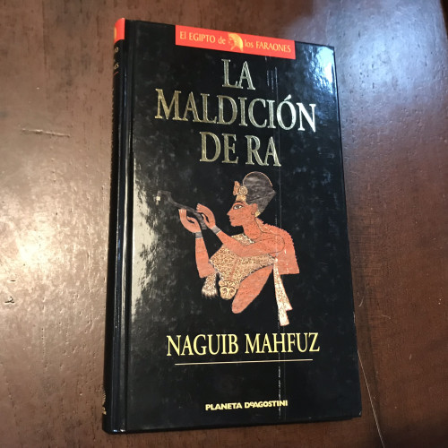 Portada del libro de La maldición de Ra