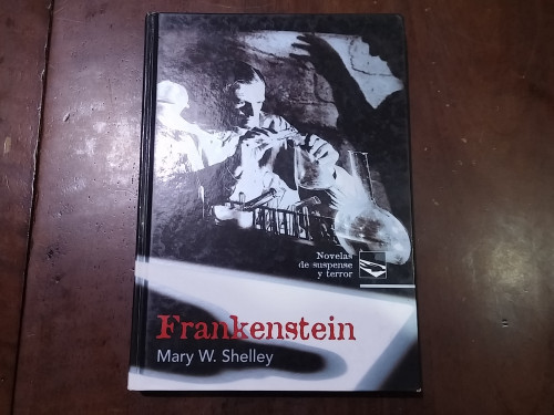 Portada del libro de Frankenstein