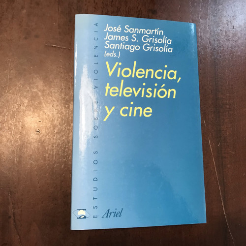 Portada del libro de Violencia, televisión y cine