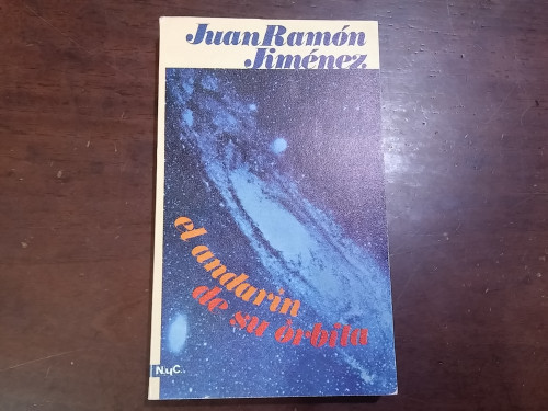 Portada del libro de El andarín de su órbita