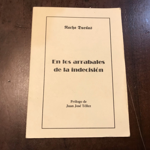 Portada del libro de En los arrabales de la indecisión