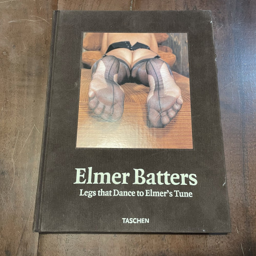 Portada del libro Legs that Dance to Elmer's Tune. 1919-1997