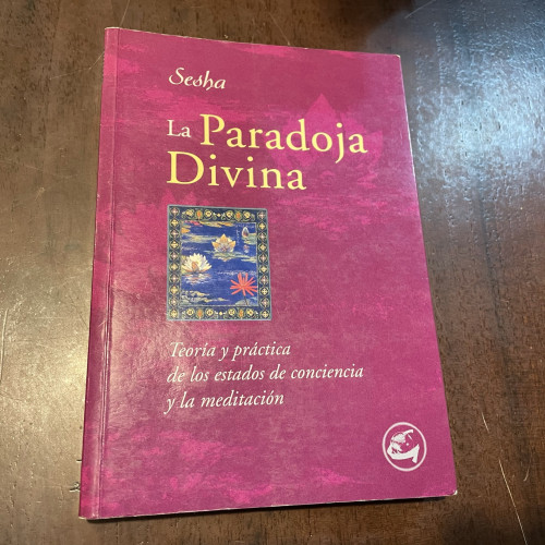 Portada del libro La paradoja divina. Teoría y práctica de los estados de conciencia y la meditación