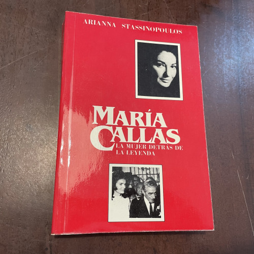 Portada del libro María Callas. La mujer detrás de la leyenda