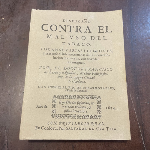 Portada del libro de Desengaño contra el mal uso del tabaco (facsímil 1634)