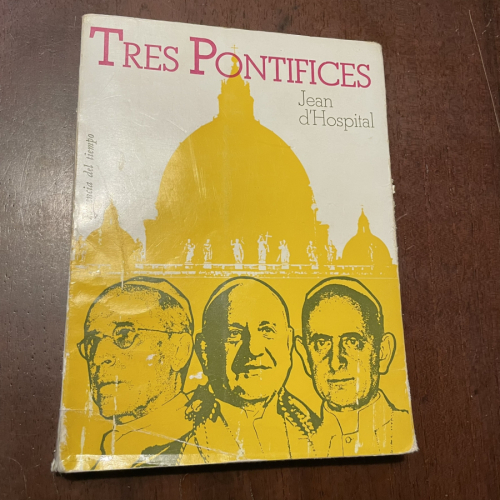 Portada del libro Tres pontífices