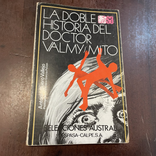 Portada del libro de La doble historia del doctor Valmy. Mito