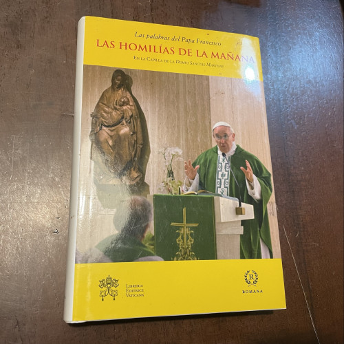 Portada del libro de Las homilías de la mañana