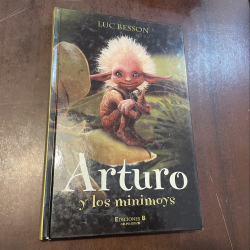 Portada del libro de Arturo y los minimoys