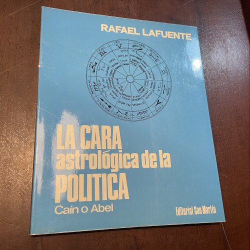 Portada del libro de La cara astrológica de la política
