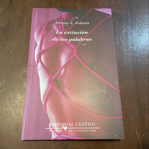 Portada del libro de La extinción de las palabras