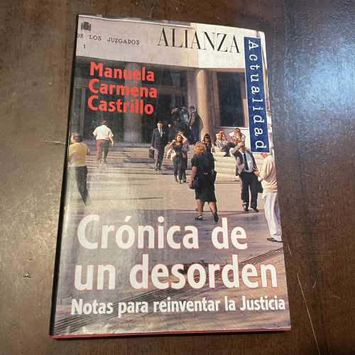 Portada del libro de Crónica de un desorden